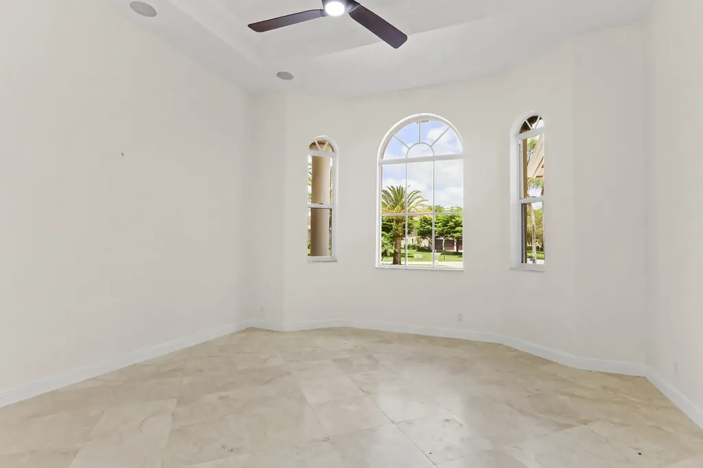 8280 Woodsmuir Drive Palm Beach Gardens FL 33412