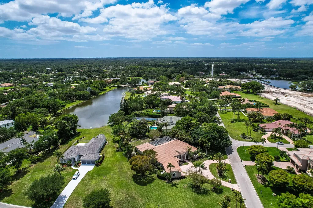 8280 Woodsmuir Drive Palm Beach Gardens FL 33412
