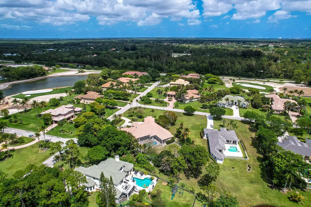 8280 Woodsmuir Drive Palm Beach Gardens FL 33412