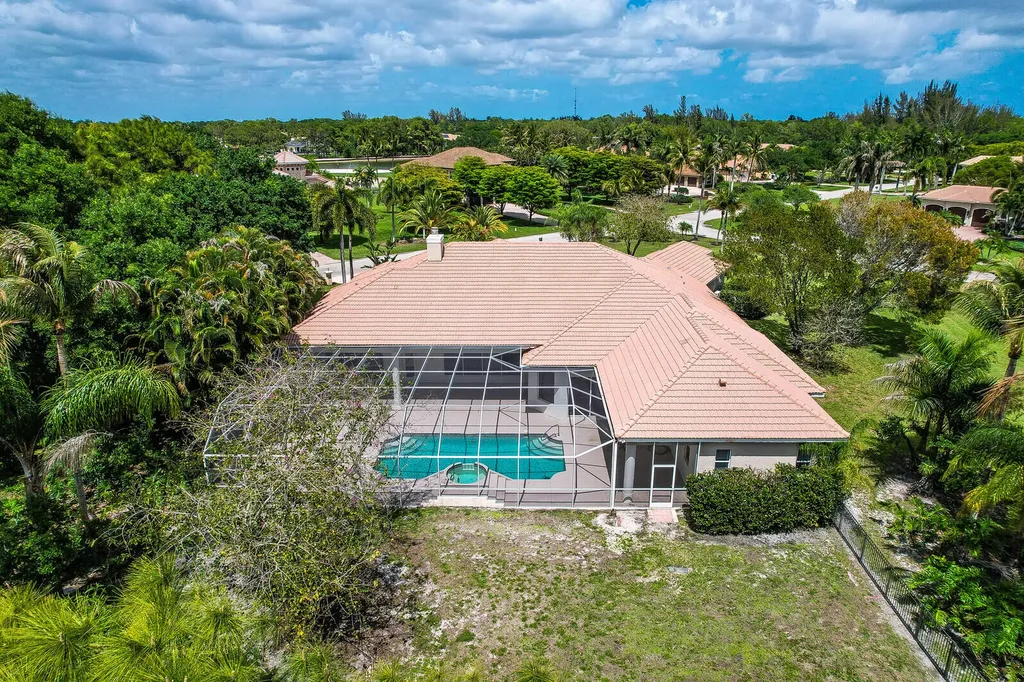 8280 Woodsmuir Drive Palm Beach Gardens FL 33412