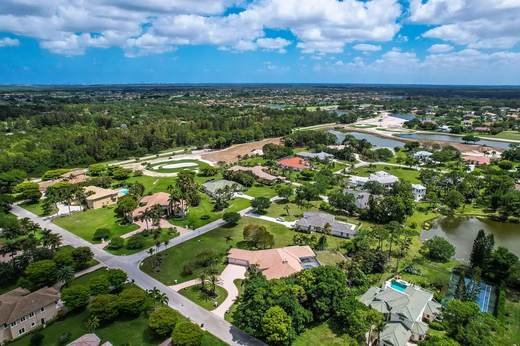 8280 Woodsmuir Drive Palm Beach Gardens FL 33412