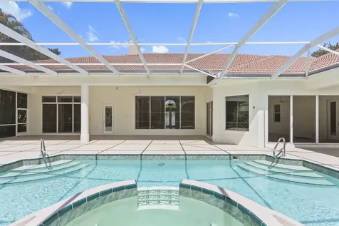 8280 Woodsmuir Drive Palm Beach Gardens FL 33412