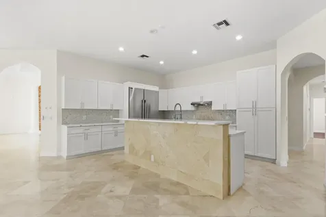 8280 Woodsmuir Drive Palm Beach Gardens FL 33412