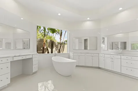 8280 Woodsmuir Drive Palm Beach Gardens FL 33412