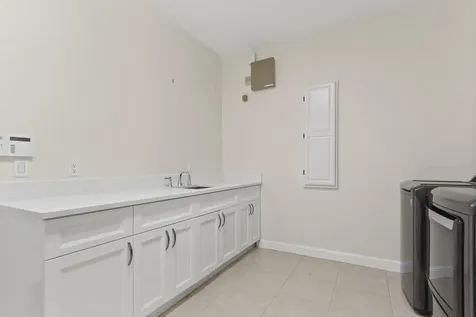 8280 Woodsmuir Drive Palm Beach Gardens FL 33412