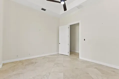 8280 Woodsmuir Drive Palm Beach Gardens FL 33412
