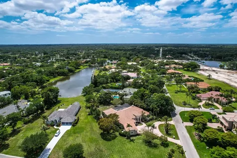8280 Woodsmuir Drive Palm Beach Gardens FL 33412