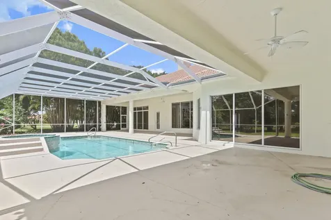 8280 Woodsmuir Drive Palm Beach Gardens FL 33412