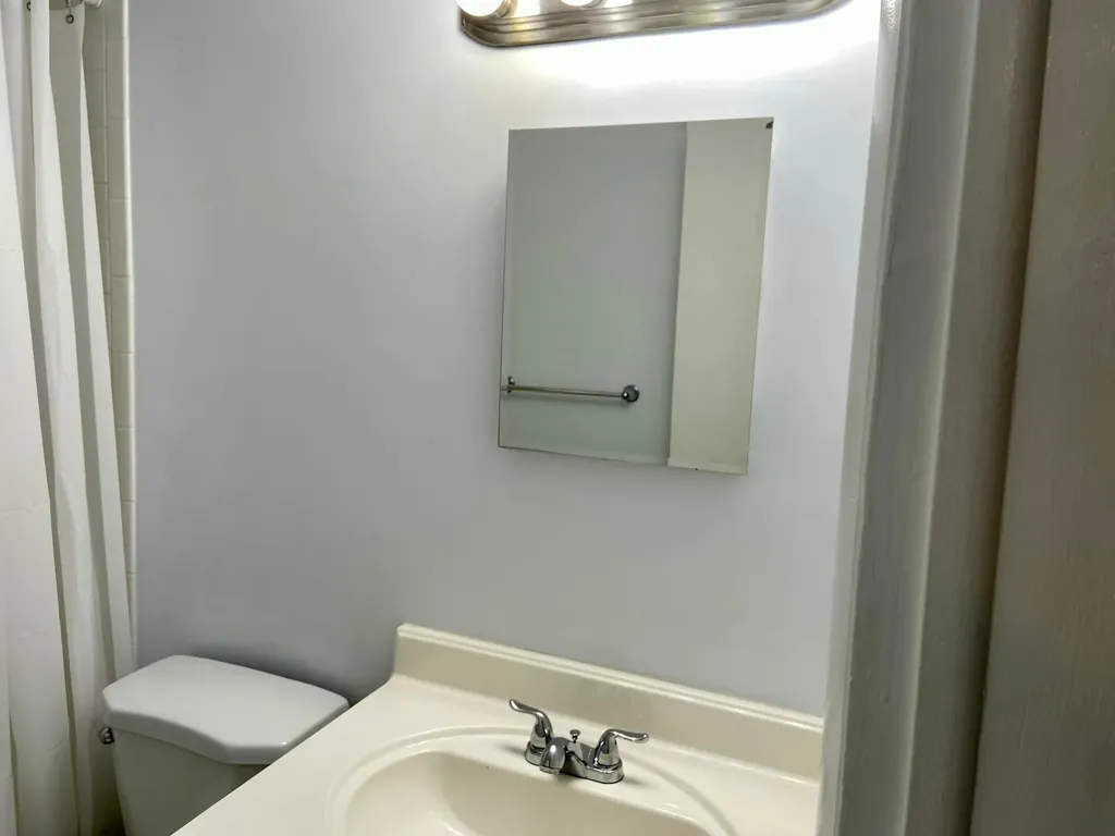 2909 Middle River Drive Fort Lauderdale FL 33306