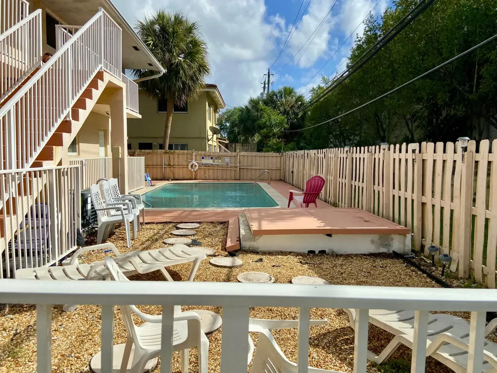 2909 Middle River Drive Fort Lauderdale FL 33306