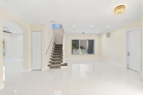 5422 SW 185th Terrace Miramar FL 33029