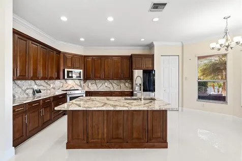 5422 SW 185th Terrace Miramar FL 33029
