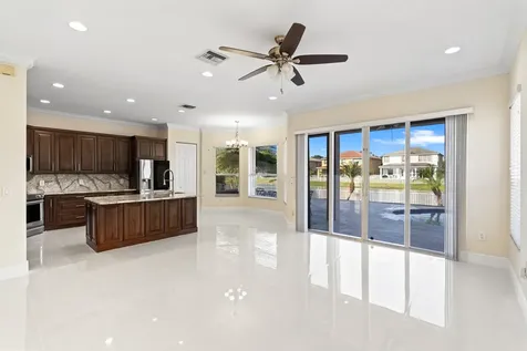 5422 SW 185th Terrace Miramar FL 33029