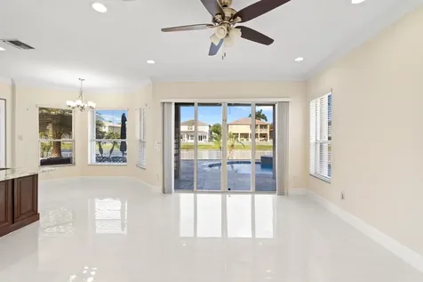 5422 SW 185th Terrace Miramar FL 33029
