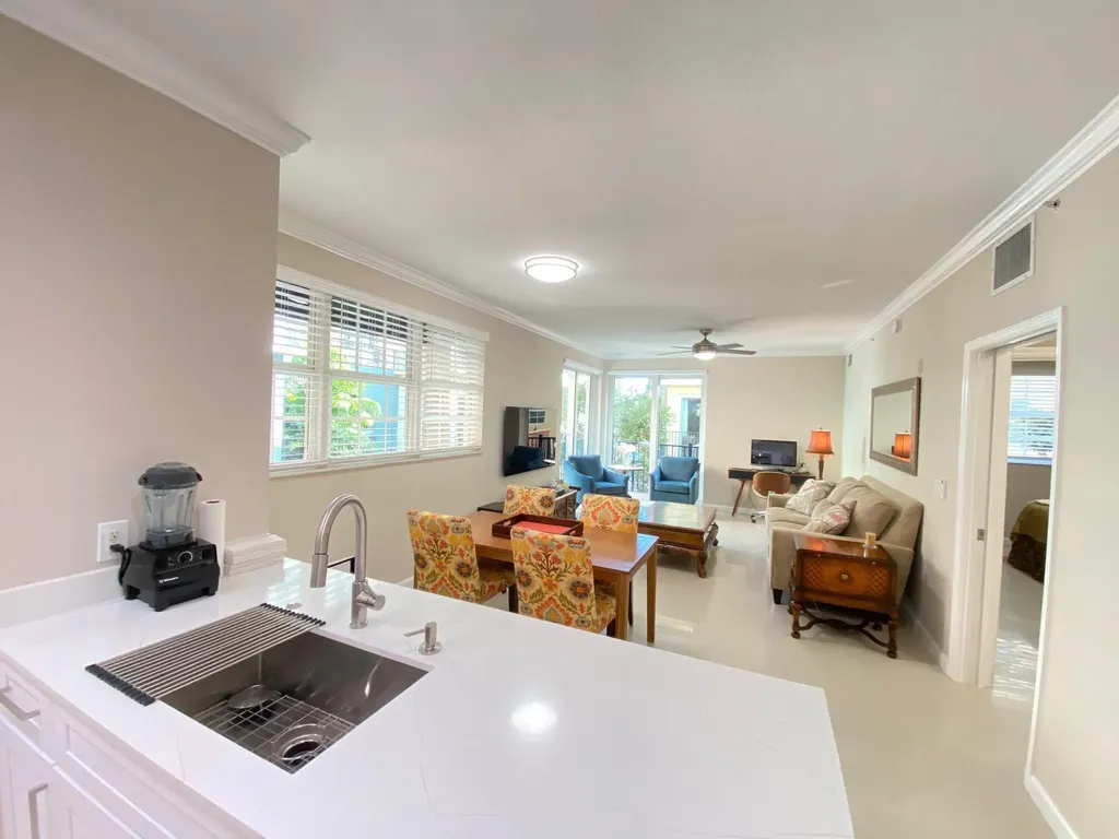 225 NE 1st Street Delray Beach FL 33444
