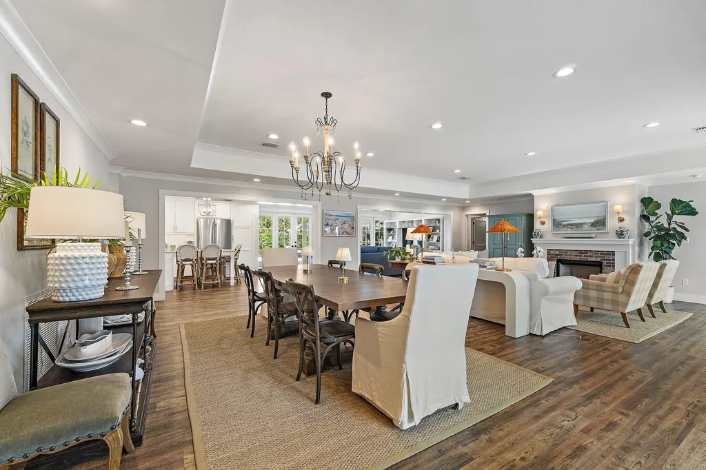 824 Country Club Drive North Palm Beach FL 33408