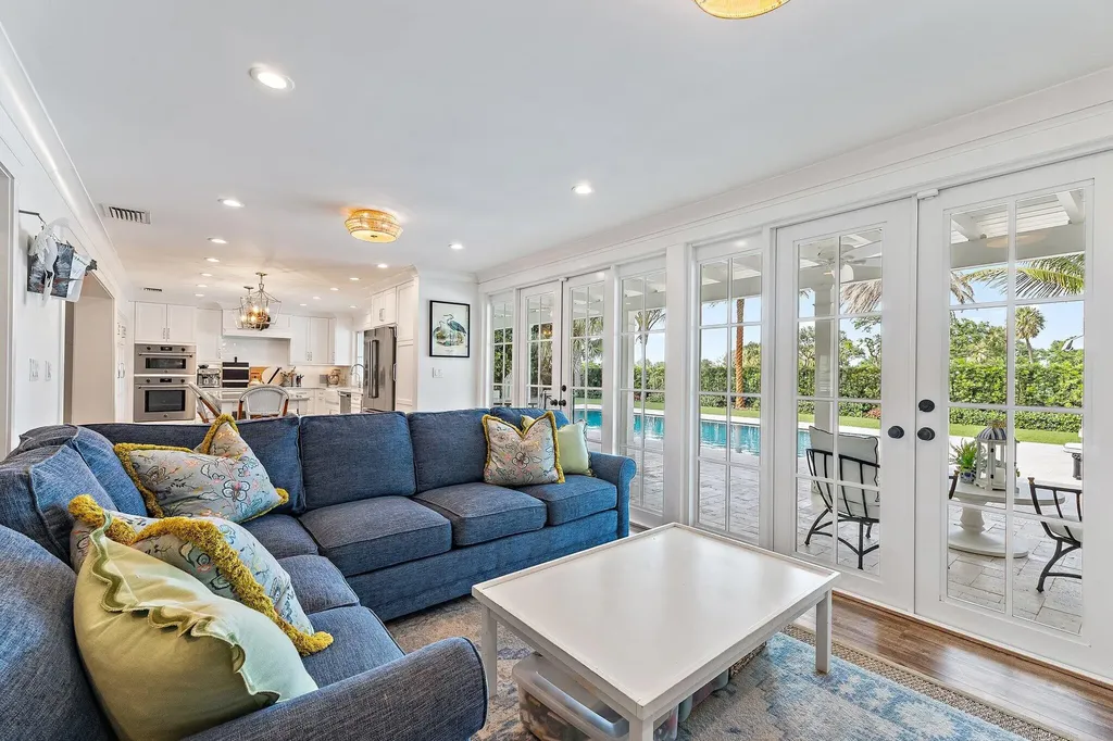 824 Country Club Drive North Palm Beach FL 33408