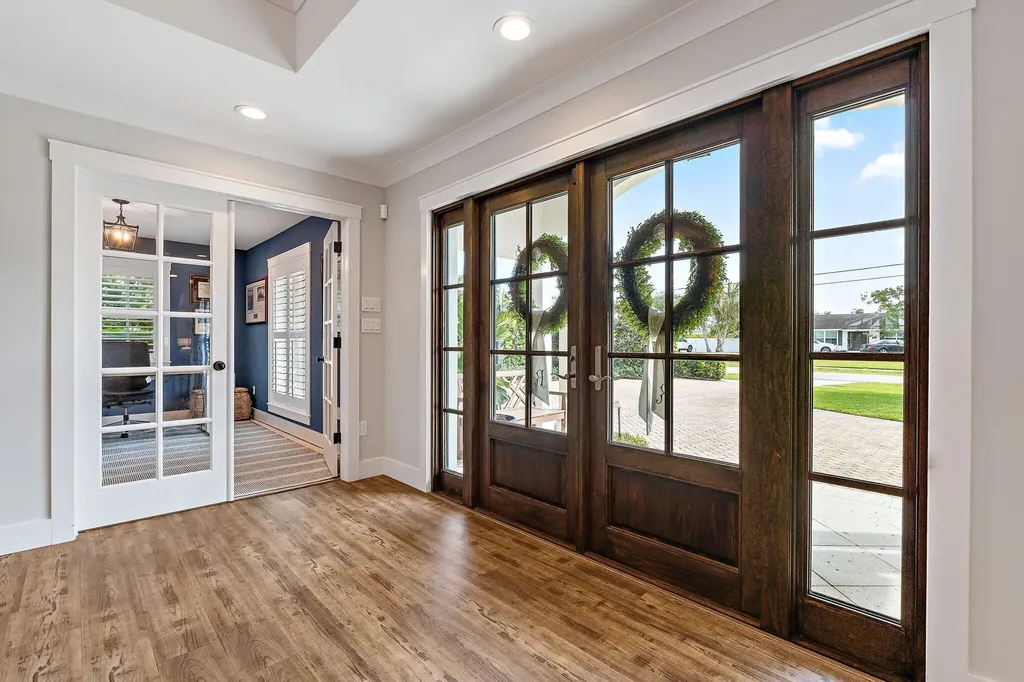 824 Country Club Drive North Palm Beach FL 33408