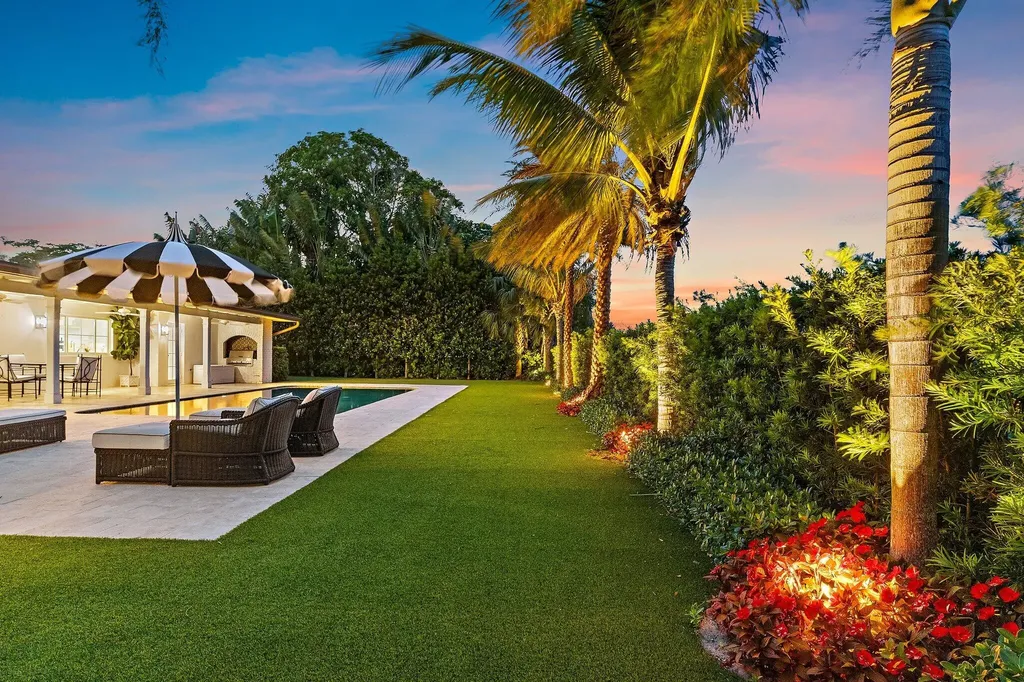 824 Country Club Drive North Palm Beach FL 33408