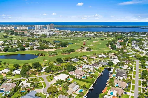 824 Country Club Drive North Palm Beach FL 33408