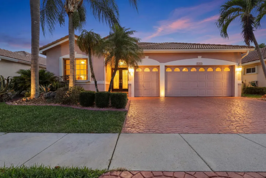 7835 NW 78th Avenue Tamarac FL 33321