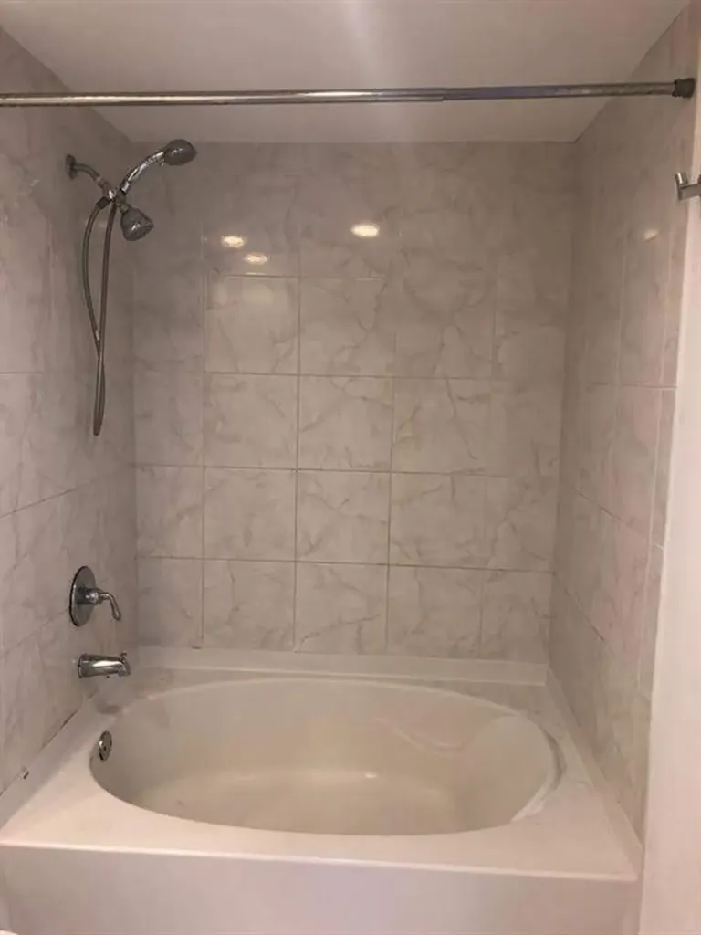 18800 NE 29th Avenue Aventura FL 33180
