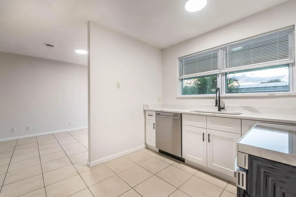 1302 S Congress Avenue Delray Beach FL 33445