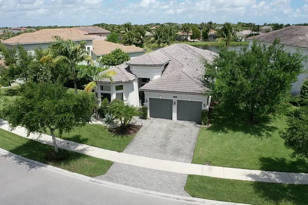 16872 Pavilion Way Delray Beach FL 33446