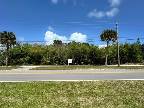 1654 N Central Avenue Sebastian FL 32958