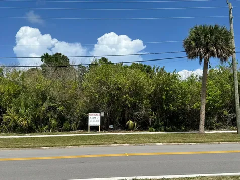 1654 N Central Avenue Sebastian FL 32958