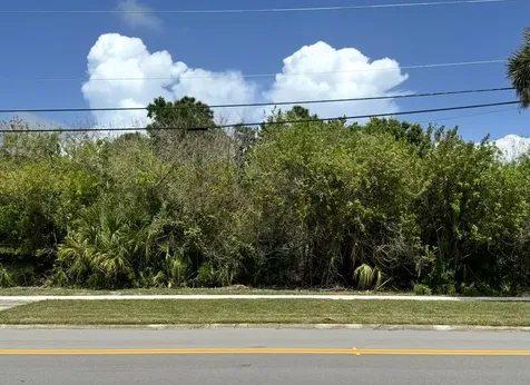 1654 N Central Avenue Sebastian FL 32958