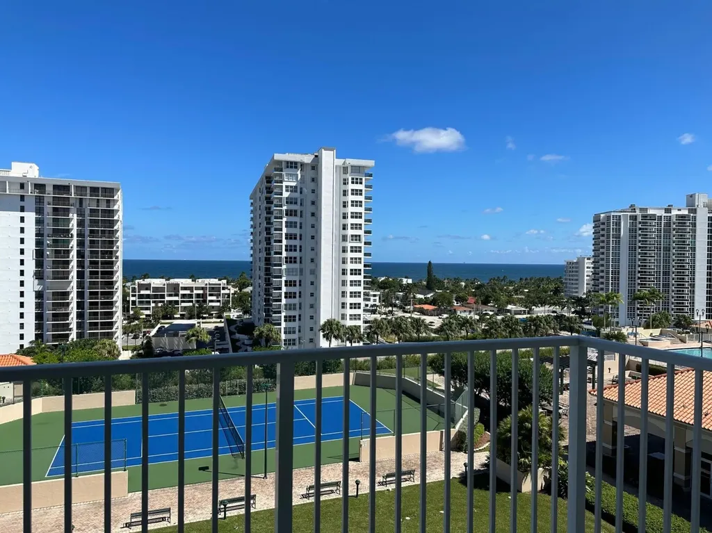 3020 NE 32nd Avenue Fort Lauderdale FL 33308