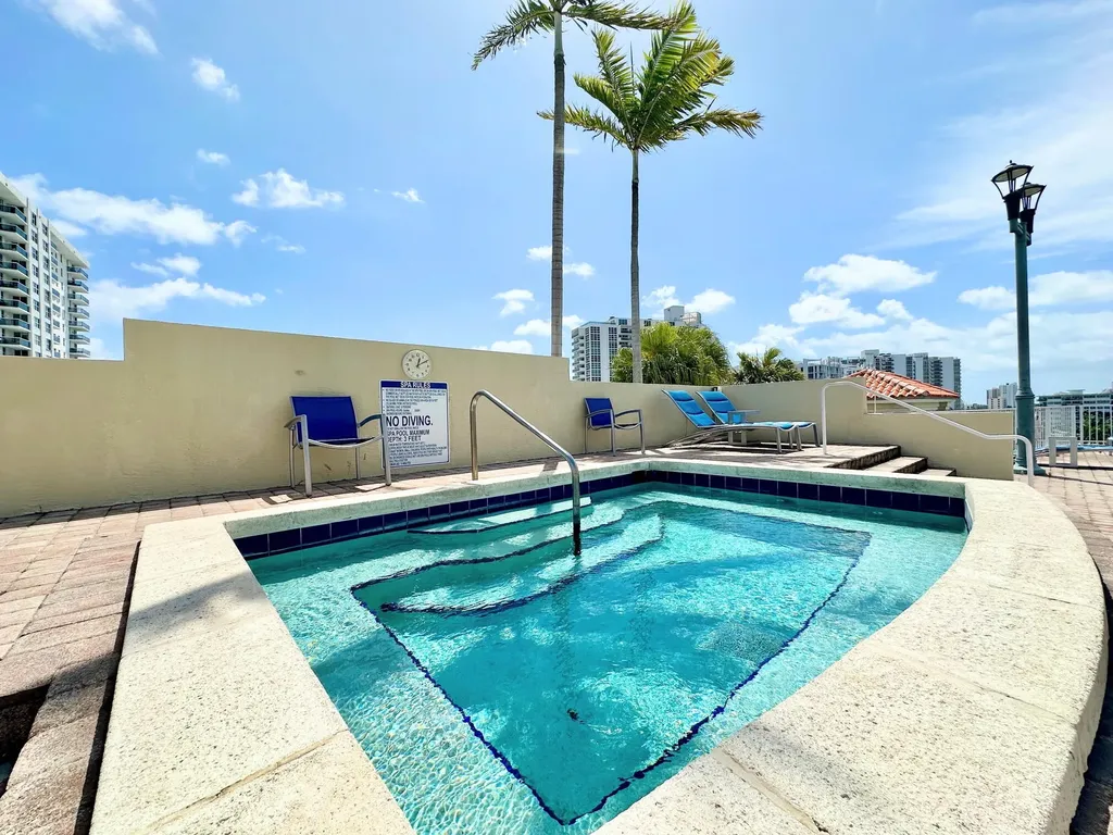 3020 NE 32nd Avenue Fort Lauderdale FL 33308