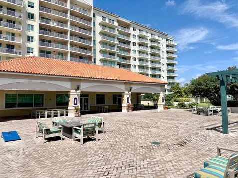 3020 NE 32nd Avenue Fort Lauderdale FL 33308