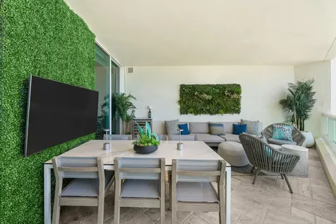 101 S Fort Lauderdale Beach Boulevard Fort Lauderdale FL 33316