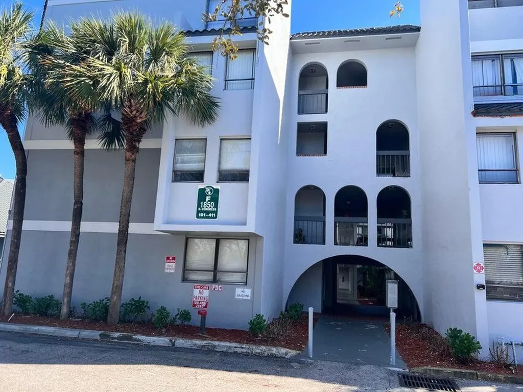 1820 N Congress Avenue West Palm Beach FL 33401