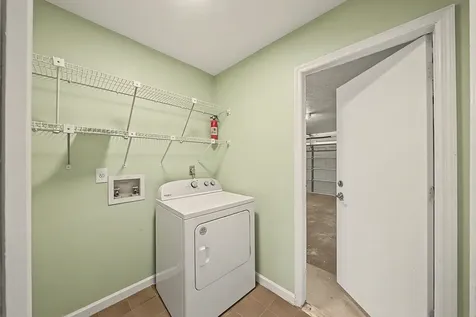 933 SE Streamlet Avenue Port St Lucie FL 34983