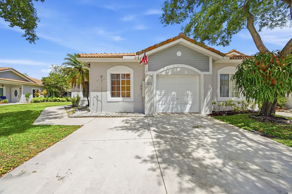 4701 SW 13th Street Deerfield Beach FL 33442