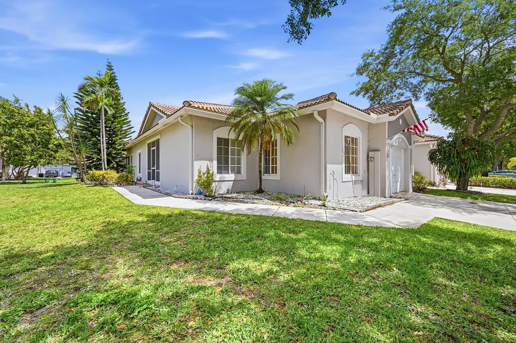 4701 SW 13th Street Deerfield Beach FL 33442
