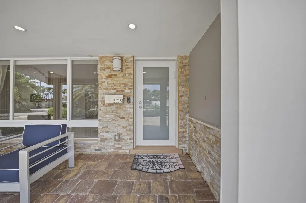 5031 NE 23rd Terrace Lighthouse Point FL 33064