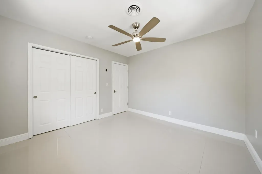 5031 NE 23rd Terrace Lighthouse Point FL 33064