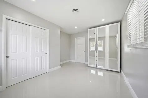 5031 NE 23rd Terrace Lighthouse Point FL 33064