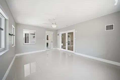 5031 NE 23rd Terrace Lighthouse Point FL 33064