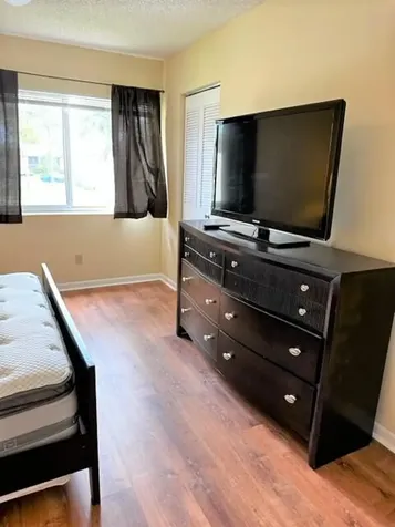 441 Pine Glen Lane Greenacres FL 33463