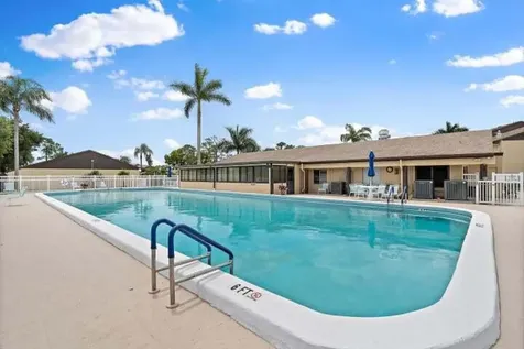 441 Pine Glen Lane Greenacres FL 33463
