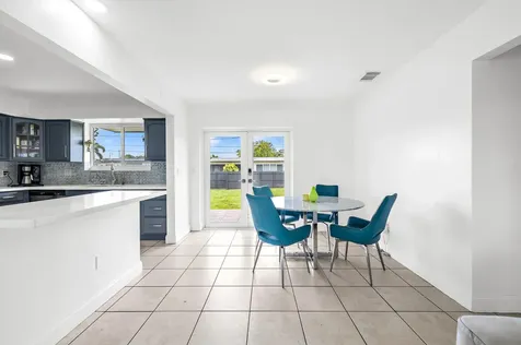 8781 NW 15th Street Pembroke Pines FL 33024