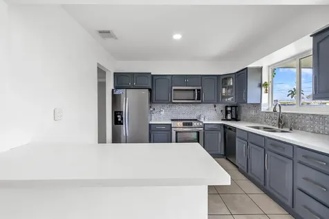 8781 NW 15th Street Pembroke Pines FL 33024