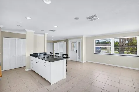614 SE Flamingo Avenue Stuart FL 34996