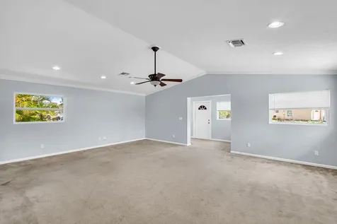 614 SE Flamingo Avenue Stuart FL 34996