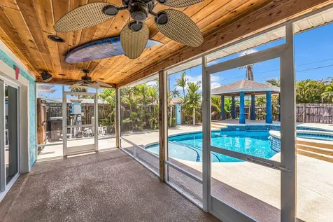 614 SE Flamingo Avenue Stuart FL 34996